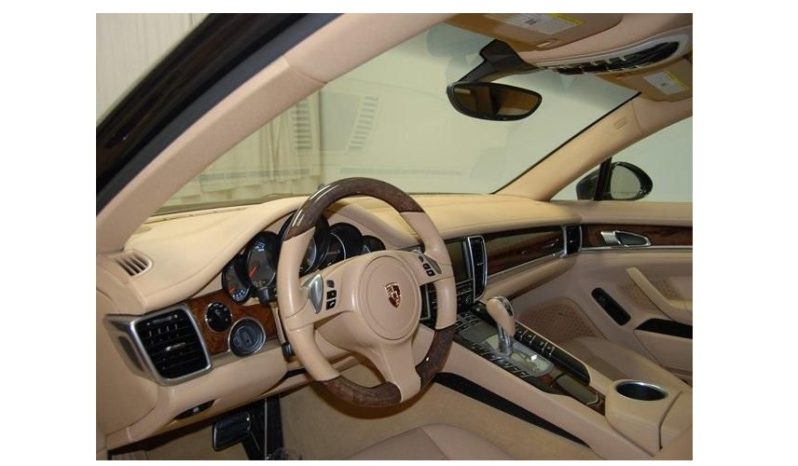 2010 Porsche Panamera S full