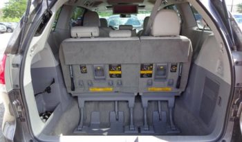 2013 Toyota Sienna XLE full