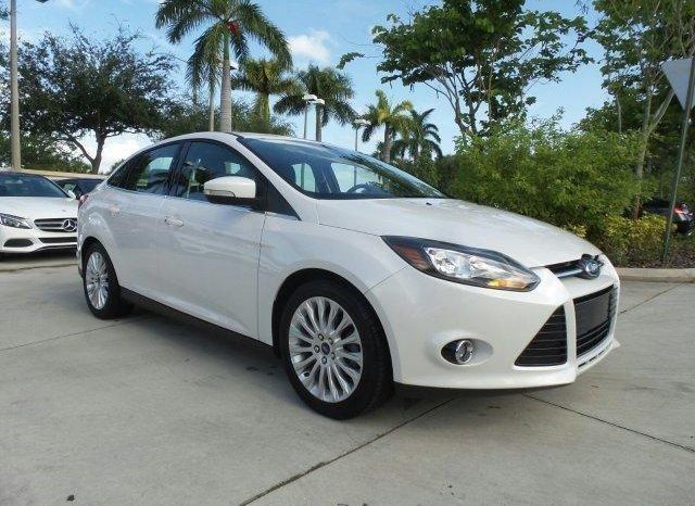 2012 Ford Focus Titanium full