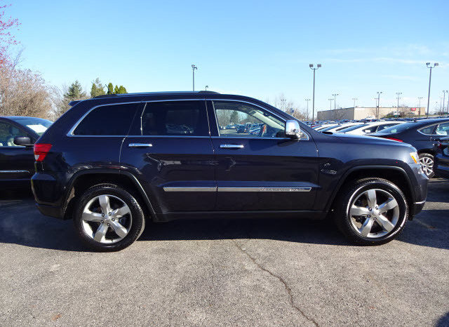 2013 Jeep Grand Cherokee Overland full