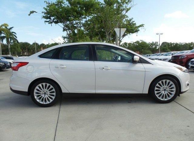 2012 Ford Focus Titanium full