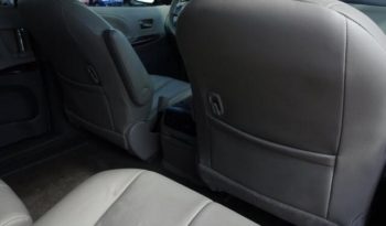 2013 Toyota Sienna XLE full