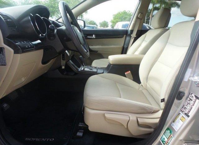 2013 Kia Sorento LX full