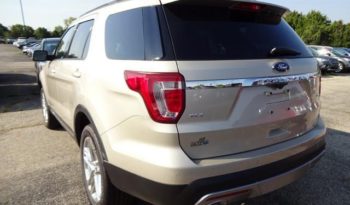 New 2017 Ford Explorer XLT full