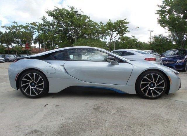 2016 BMW i8 full