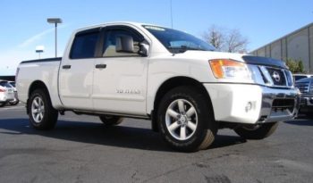 2012 Nissan Titan SV full