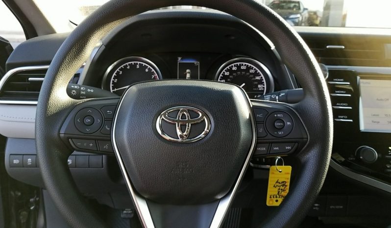 New 2018 Toyota Camry LE full