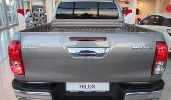 New 2018 Toyota Hilux 2.4L full