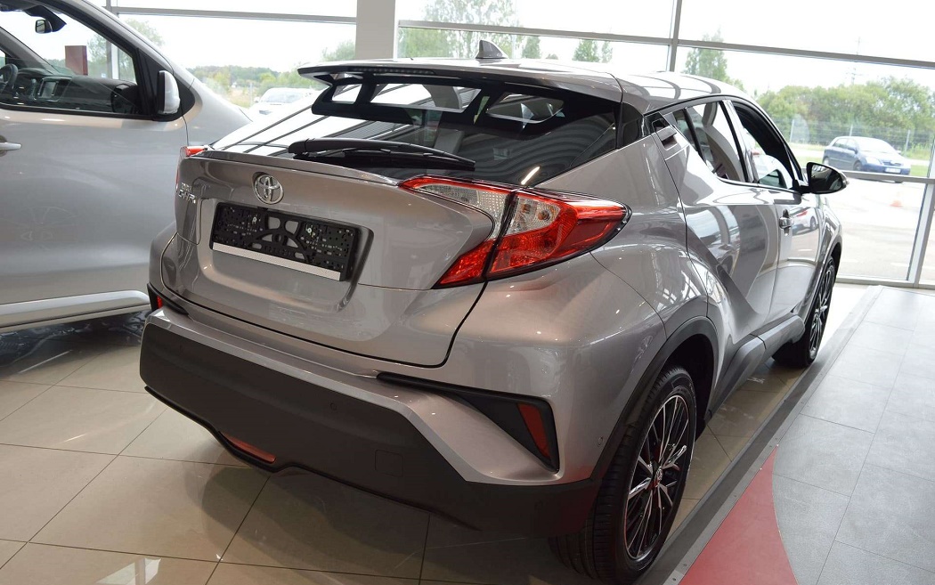 Toyota C Hr 1 2 L Suv Off Road 2017 Petrol 1 Ece Motors