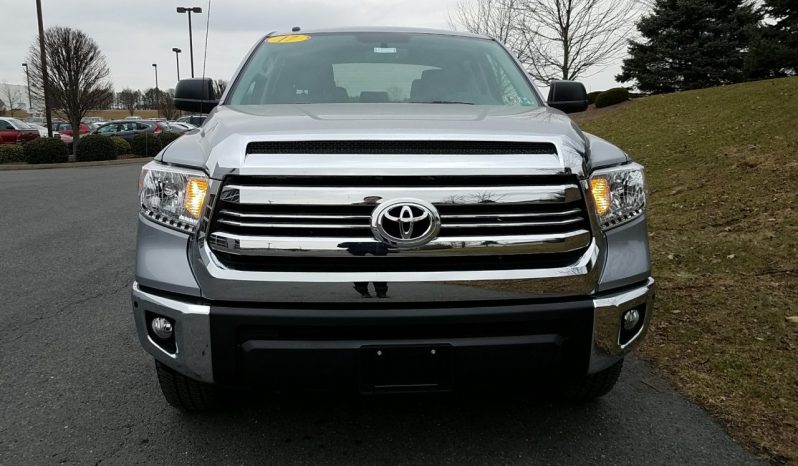 2017 Toyota Tundra SR5 Double Cab full