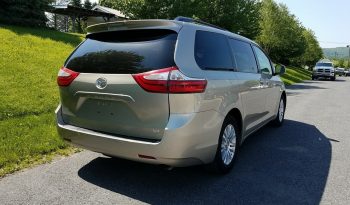 2015 Toyota Sienna XLE full