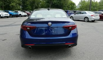 2017 Alfa Romeo Giulia Ti full