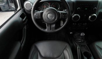 2016 Jeep Wrangler Unlimited Sahara full