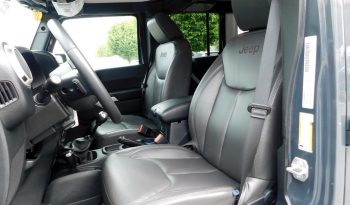 2016 Jeep Wrangler Unlimited Sahara full