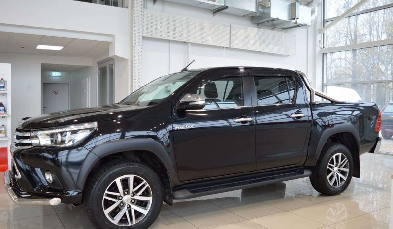 2016 Toyota Hilux 2.4L Automatic full