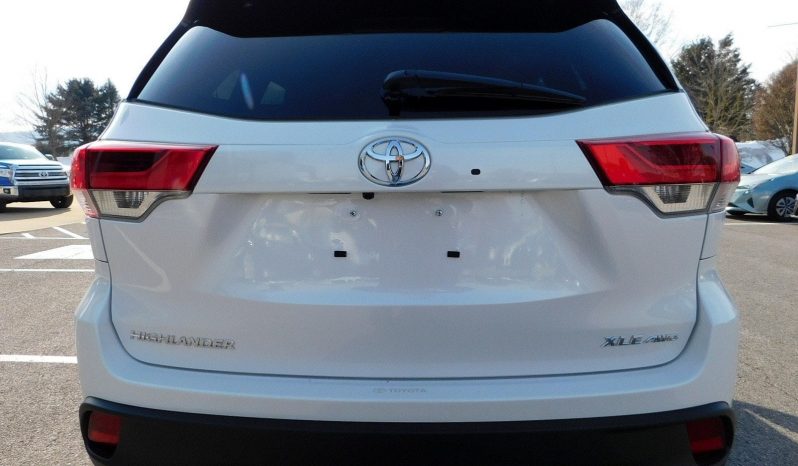 2019 Toyota Highlander XLE full