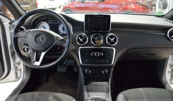 2016 Mercedes-Benz A180 1.6L Hatchback full