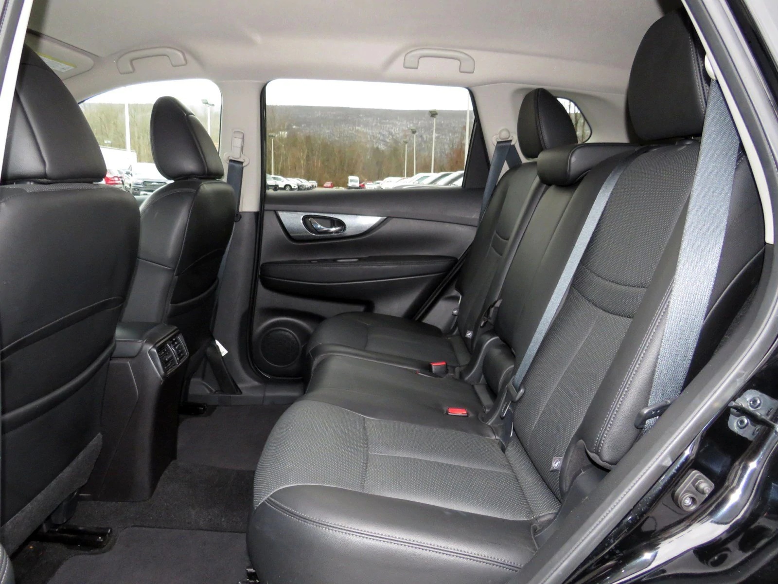 2015 Nissan Rogue Sl 2 5l 4 Cyl Awd Suv Ece Motors