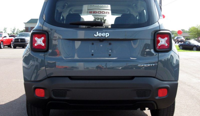 2017 Jeep Renegade Sport 2.4L 4-Cyl FWD SUV full