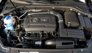 2017 Volkswagen Passat SE 1.8L 4-Cyl Sedan full