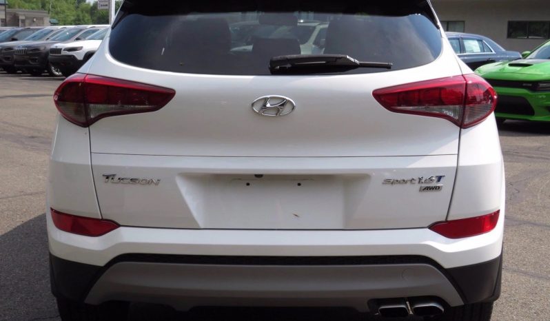 Used 2017 Hyundai Tucson Sport SUV AWD full