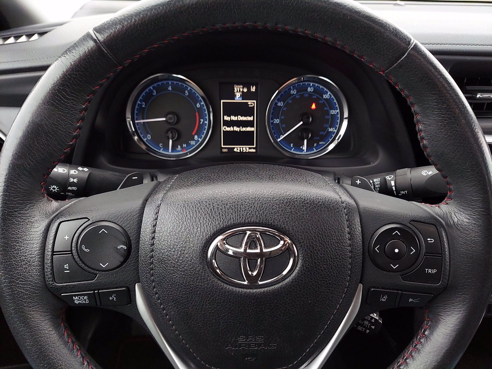 2017 toyota corolla store steering wheel size