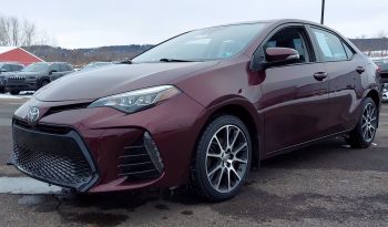 2017 Toyota Corolla SE Sedan 1.8L 4-Cyl