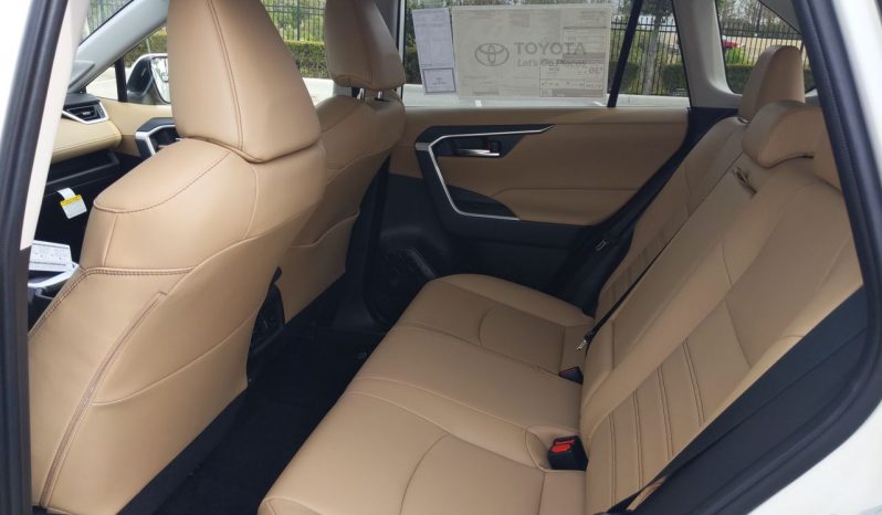 New 2022 Toyota RAV4 XLE Premium 2.5L full