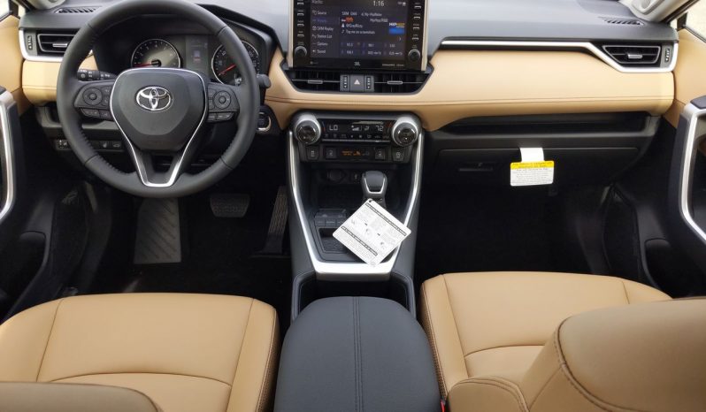 New 2022 Toyota RAV4 XLE Premium 2.5L full