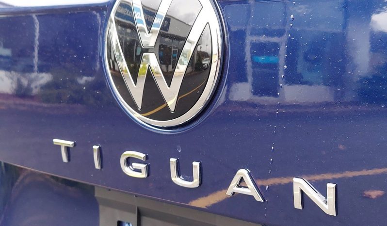 New 2022 Volkswagen Tiguan 2.0T SE SUV AWD full
