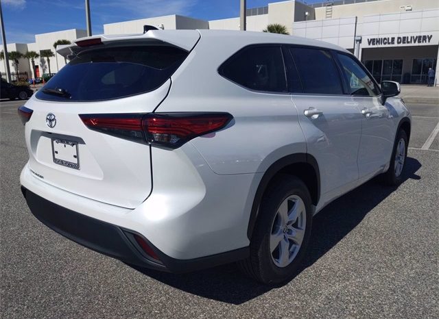 NEW 2022 Toyota Highlander L FWD 3.5L full