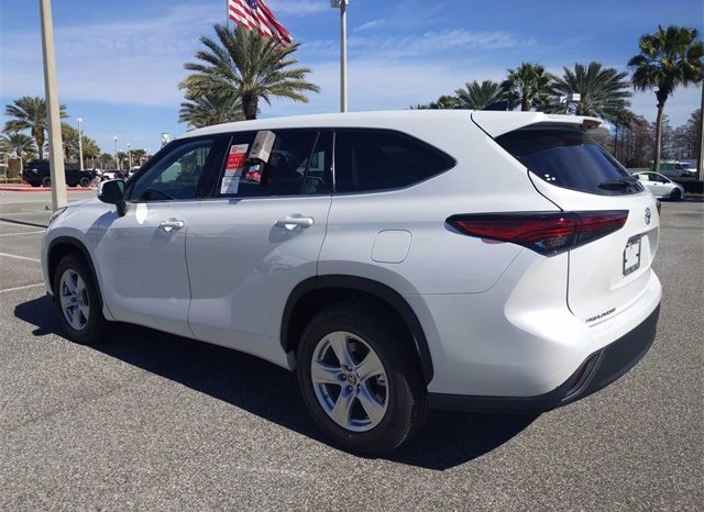 NEW 2022 Toyota Highlander L FWD 3.5L full