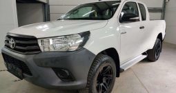 2017 Toyota Hilux 2.4L Extended Cab Manual