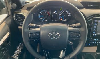 New 2022 Toyota Hilux DC Invincible 2.8 4WD full