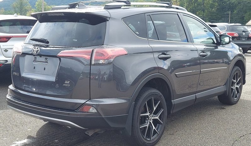 2018 Toyota RAV4 2.5L SE AWD SUV full