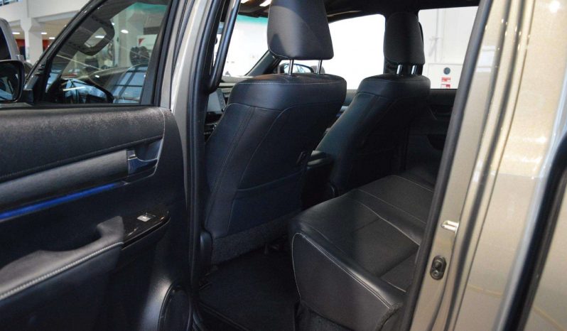 2021 Toyota Hilux 2.8L Double Cab 4WD full