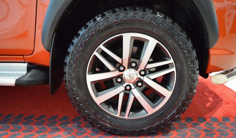 2019 Toyota Hilux 2.4L DC 4-Cyl full