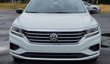 Used 2022 Volkswagen Passat 2.0L Limited Edition full