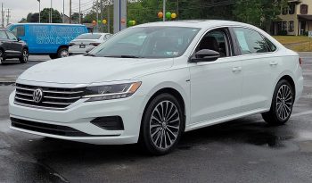 Used 2022 Volkswagen Passat 2.0L Limited Edition