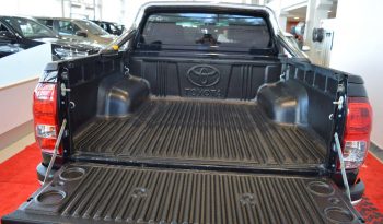 Used 2019 Toyota Hilux 2.4L DC 4-Cyl full