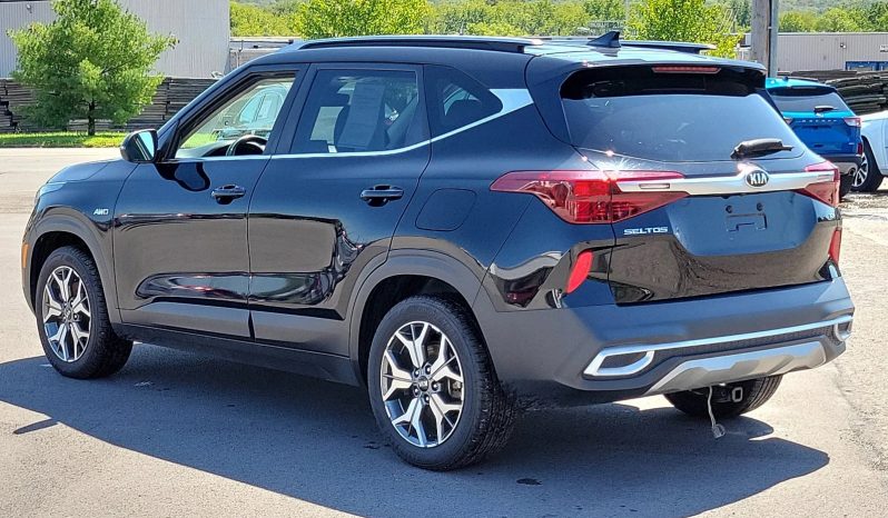 2021 Kia Seltos EX 2.0L 4Cyl AWD full