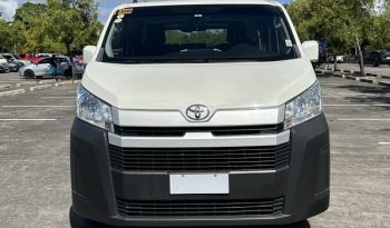 2019 Toyota Hiace Deluxe Commuter Van 3.5L full