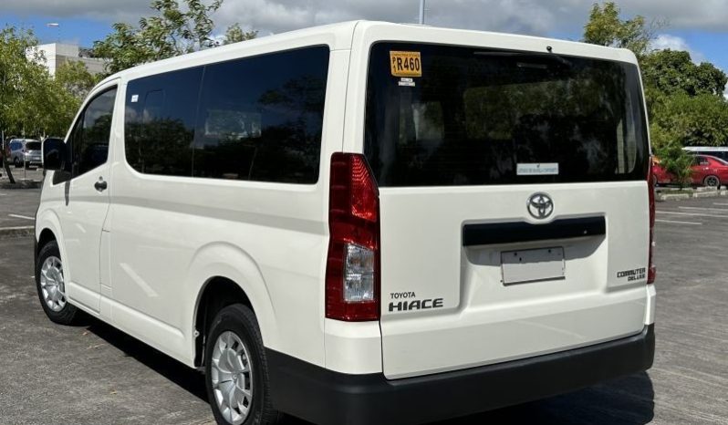 2019 Toyota Hiace Deluxe Commuter Van 3.5L full