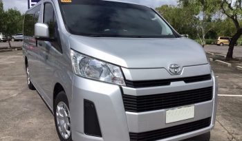 2020 Toyota Hiace Deluxe Commuter Van 3.5L full