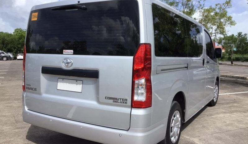 2020 Toyota Hiace Deluxe Commuter Van 3.5L full