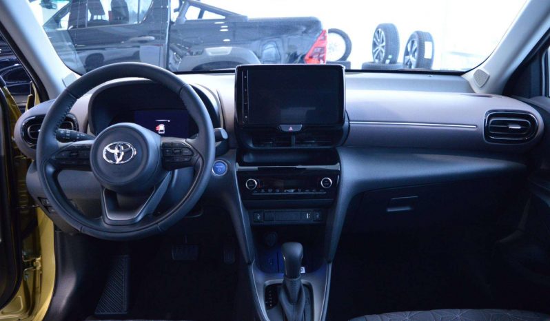 New 2024 Toyota Yaris Cross 1.5L L3 full