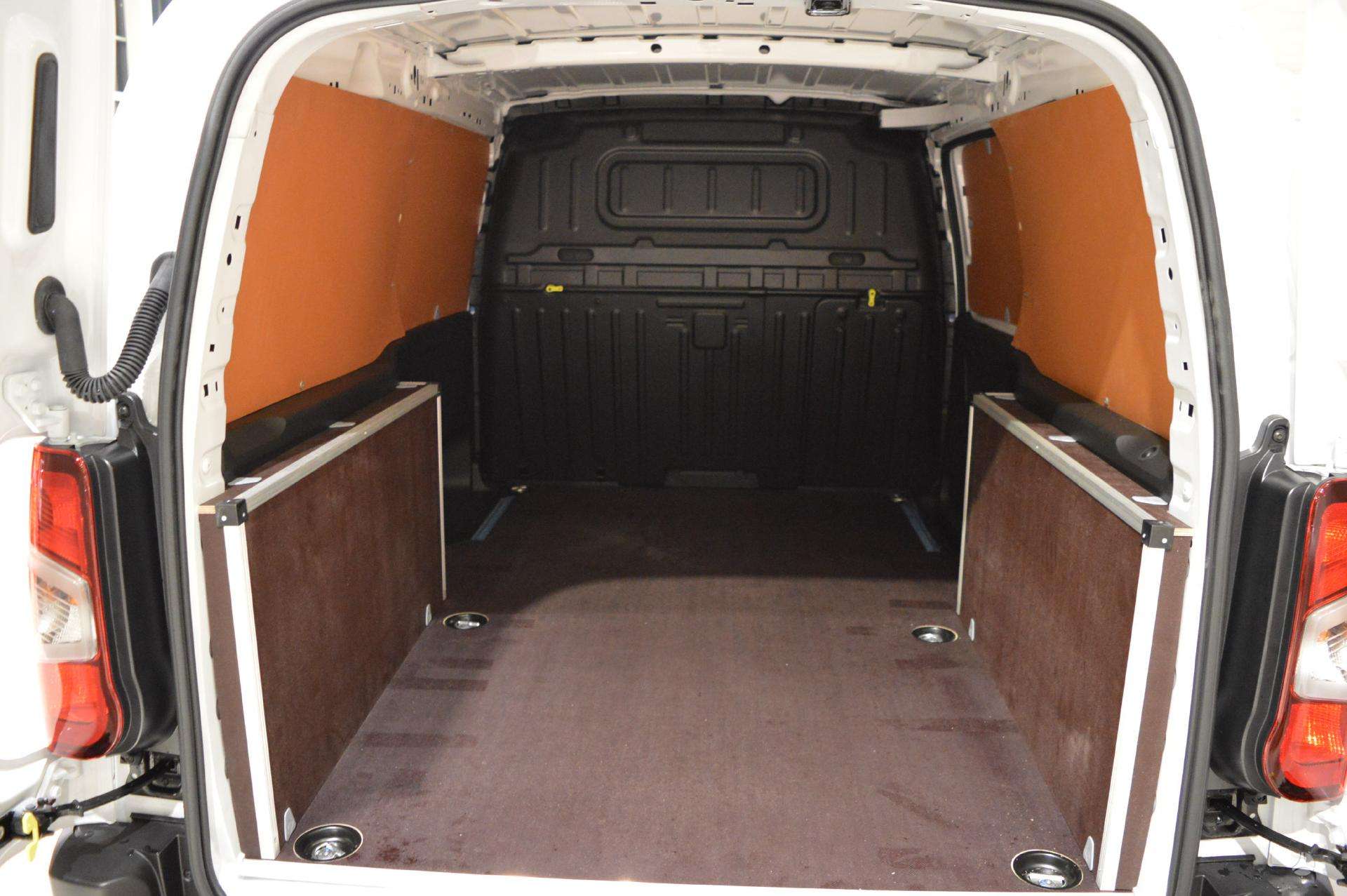 New 2024 Toyota Proace City 1.5L Cargo Van ECE Motors