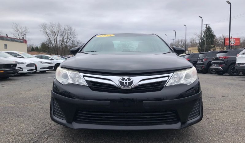 2014 Toyota Camry LE 2.5L 4-Cyl full