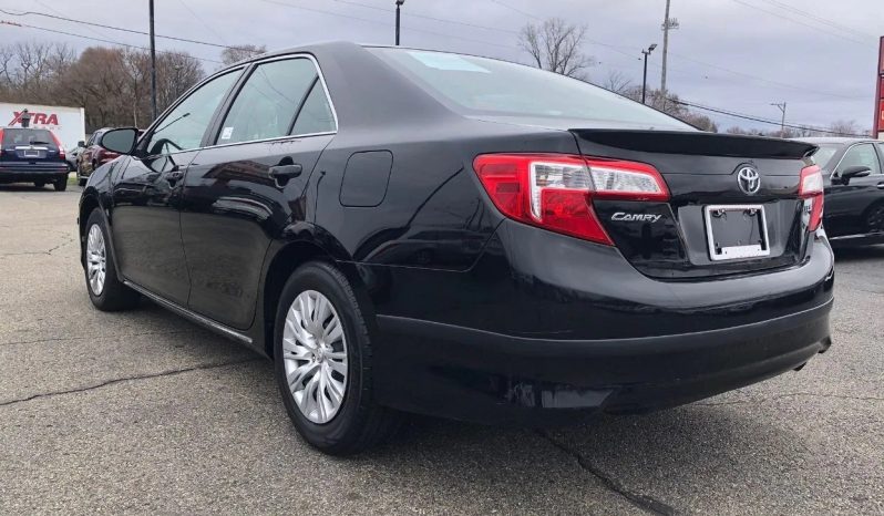 2014 Toyota Camry LE 2.5L 4-Cyl full