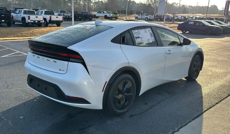 2024 Toyota Prius LE 2.0L Hybrid full
